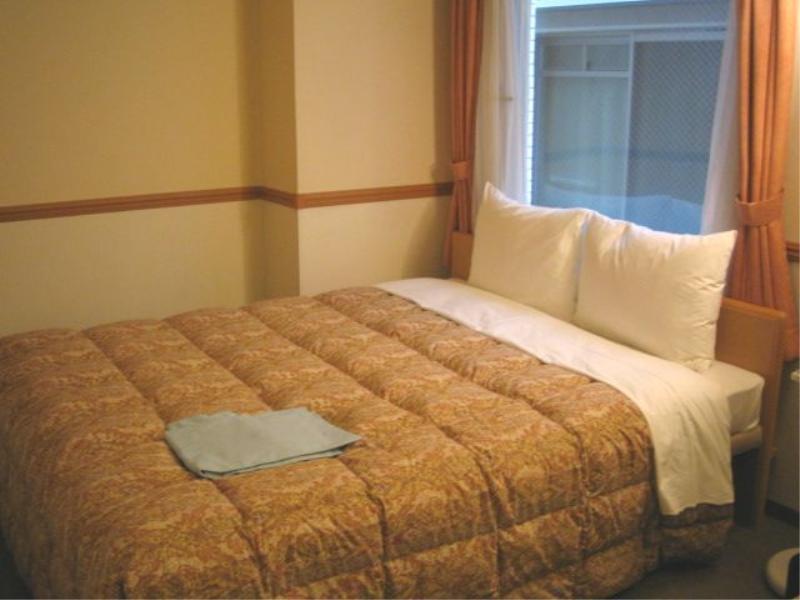Toyoko Inn Shin-Osaka Chuo-Guchi Shinkan Exterior photo